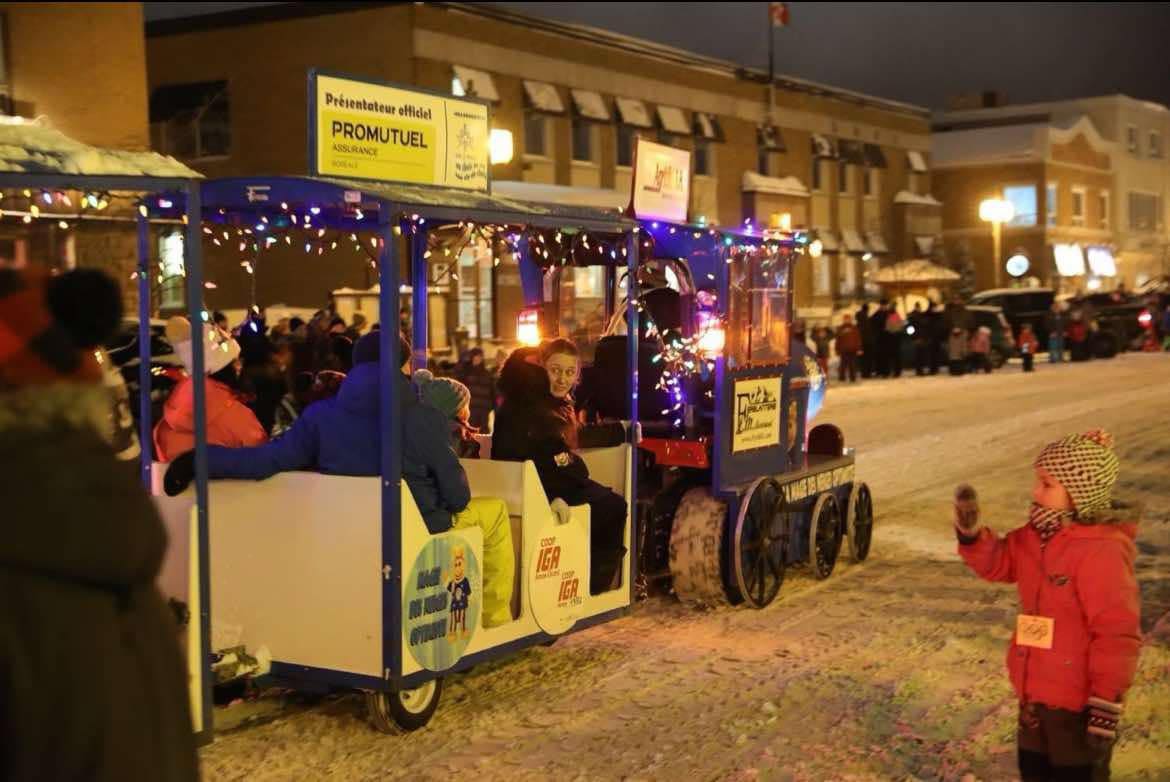 Train pendant la parade